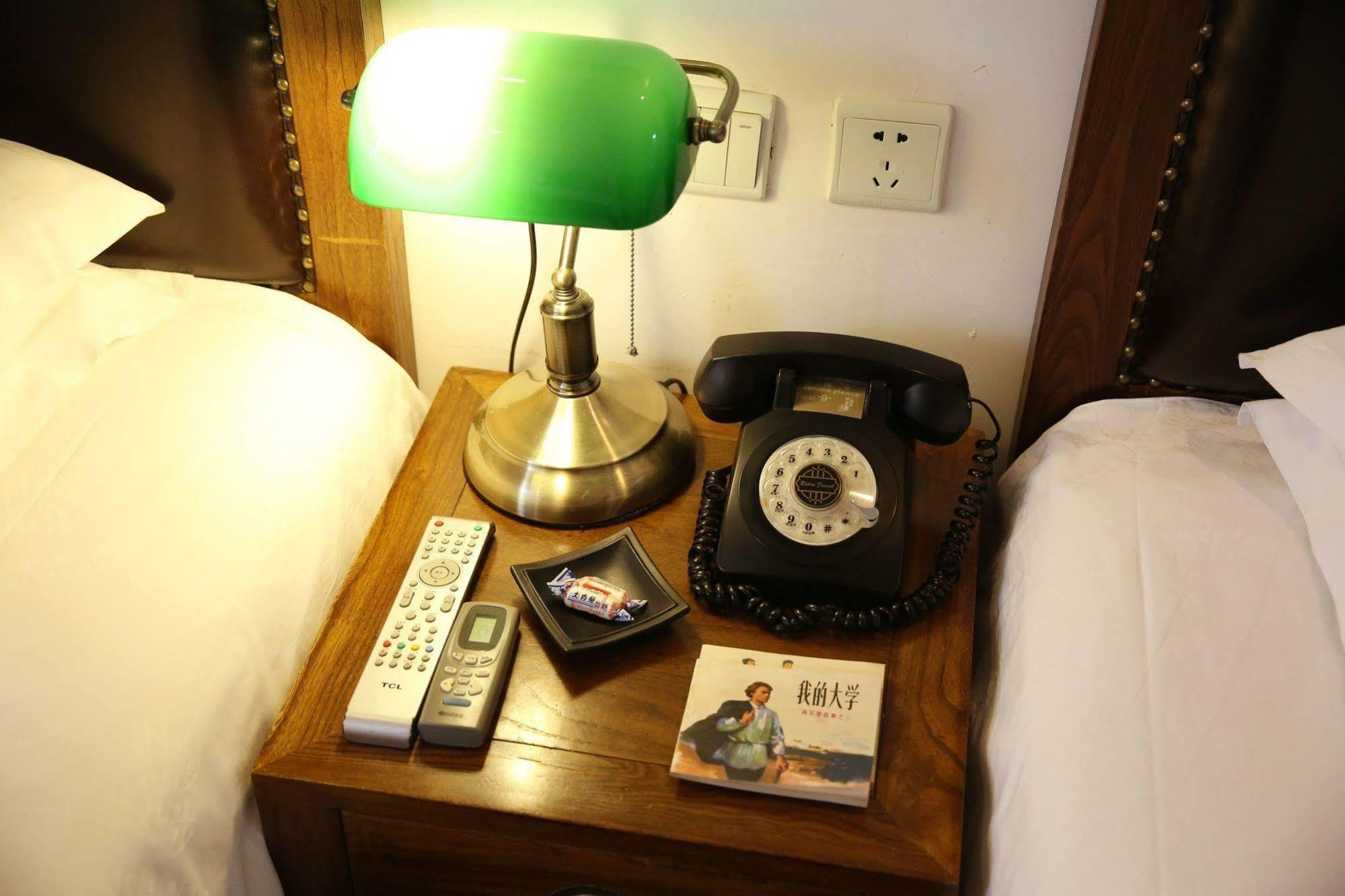 Nostalgia Hotel Beijing- Xidan Exteriör bild